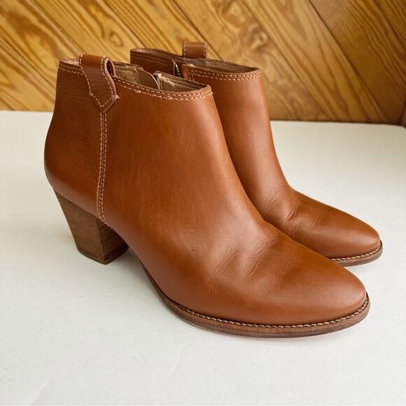 MADEWELL The Billie Ankle Boot in English Saddle Leather - Picture 2 of 8
